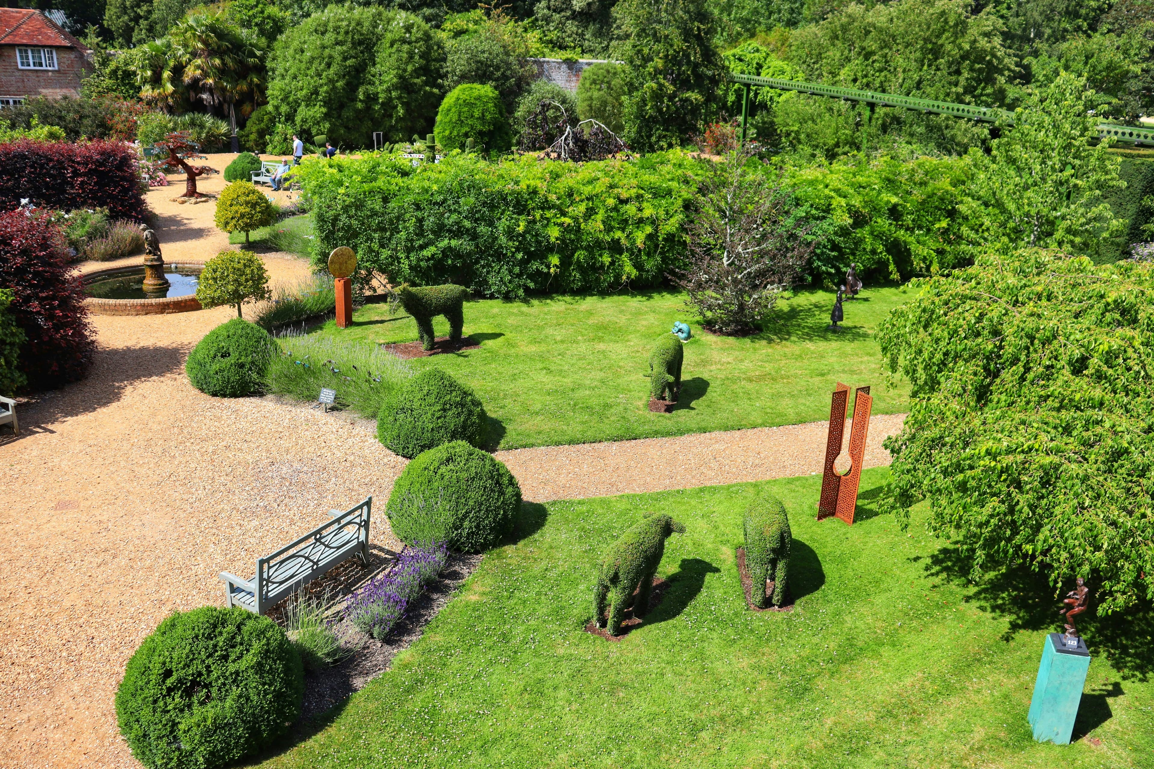 Foundation Gardens